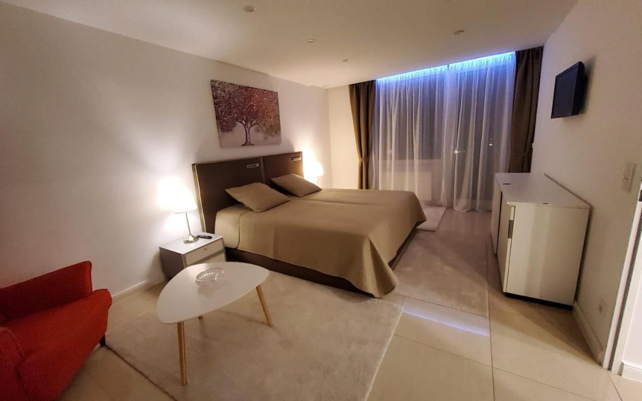 3 Zimmer Wohnung - Keine Party Wohnung ! 6 Personen Дюссельдорф Экстерьер фото