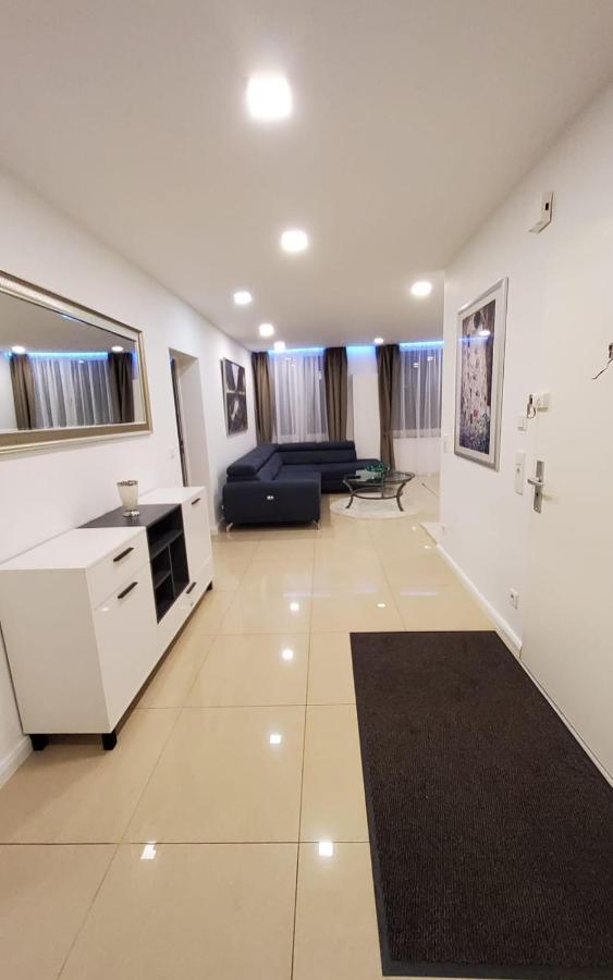 3 Zimmer Wohnung - Keine Party Wohnung ! 6 Personen Дюссельдорф Экстерьер фото